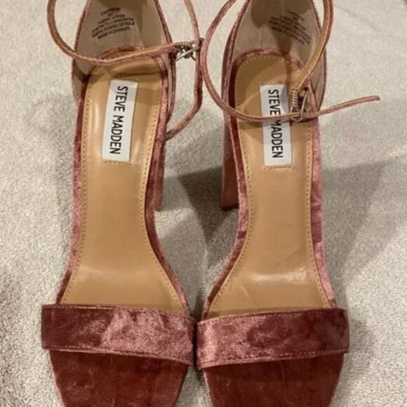 NWOT STEVE MADDEN Size 8 Pink Velvet Open Toe High Chunky Heel with Ankle Strap - Picture 1 of 7